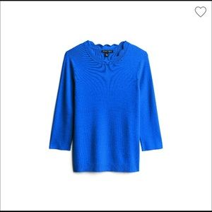 Blue three quarter length sweater / never worn